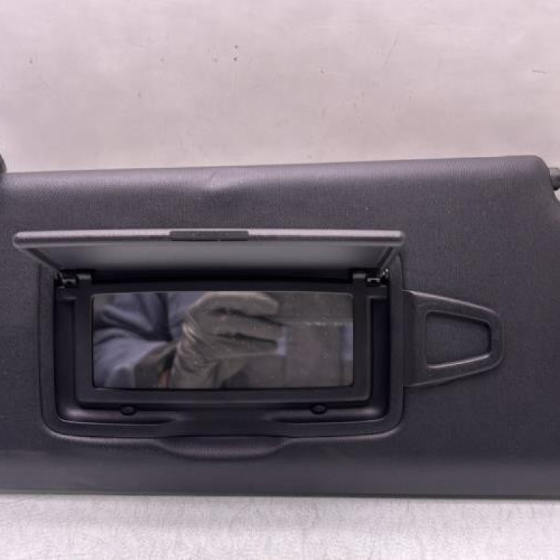 Pare soleil gauche MERCEDES CLASSE A 176 Photo n°1