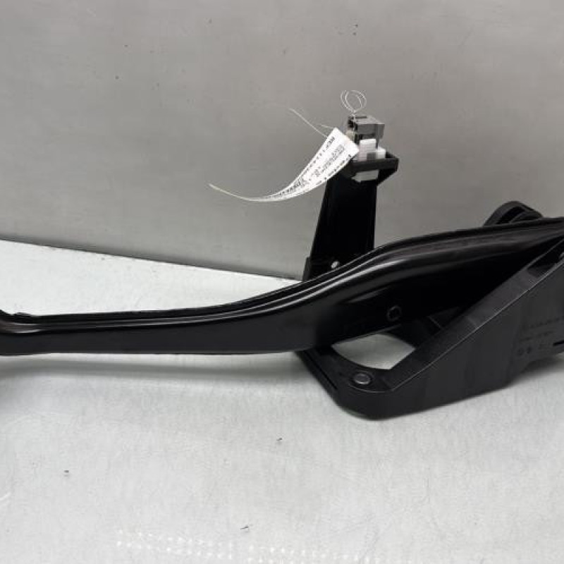 Pedale de frein MERCEDES CLASSE A 176 Photo n°2