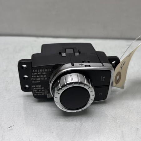 Commande GPS MERCEDES CLASSE A 176 Photo n°1