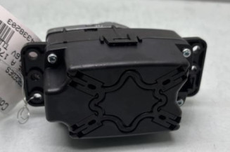 Commande GPS MERCEDES CLASSE A 176