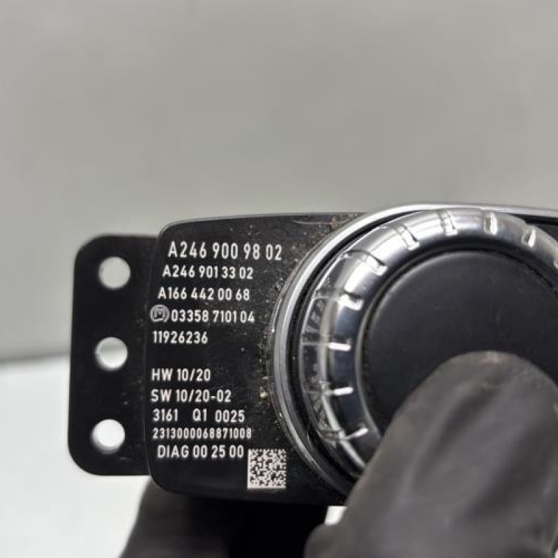 Commande GPS MERCEDES CLASSE A 176 Photo n°4