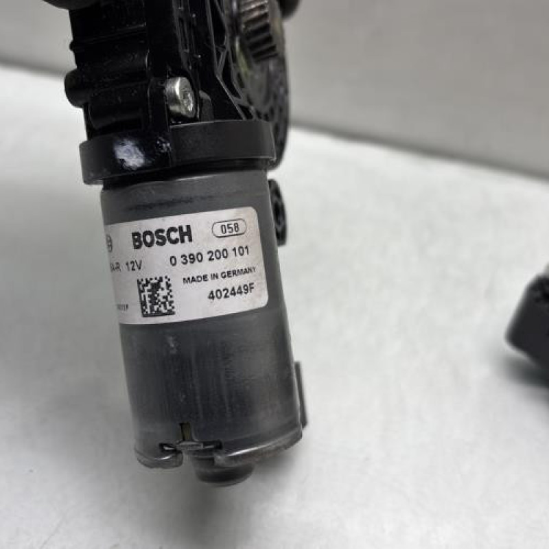 Moteur toit ouvrant MERCEDES CLASSE A 176 Photo n°3