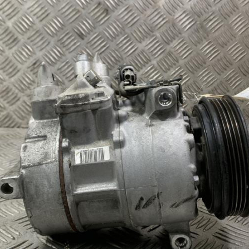 Compresseur clim MERCEDES CLASSE A 176 Photo n°3