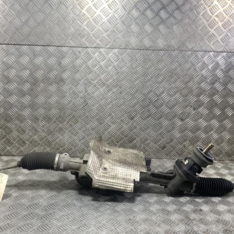 Cremaillere assistee MERCEDES CLASSE A 176 Photo n°1