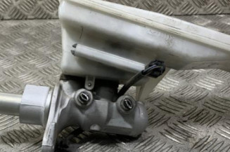 Maitre cylindre (freinage) MERCEDES CLASSE A 176