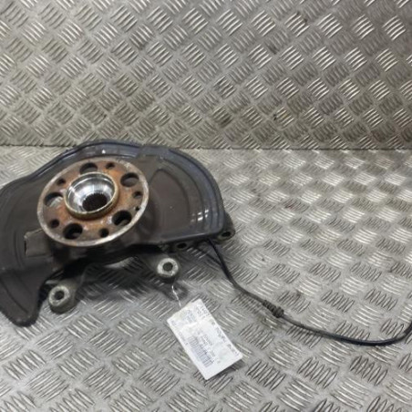 Pivot de moyeu avant droit MERCEDES CLASSE A 176 Photo n°1