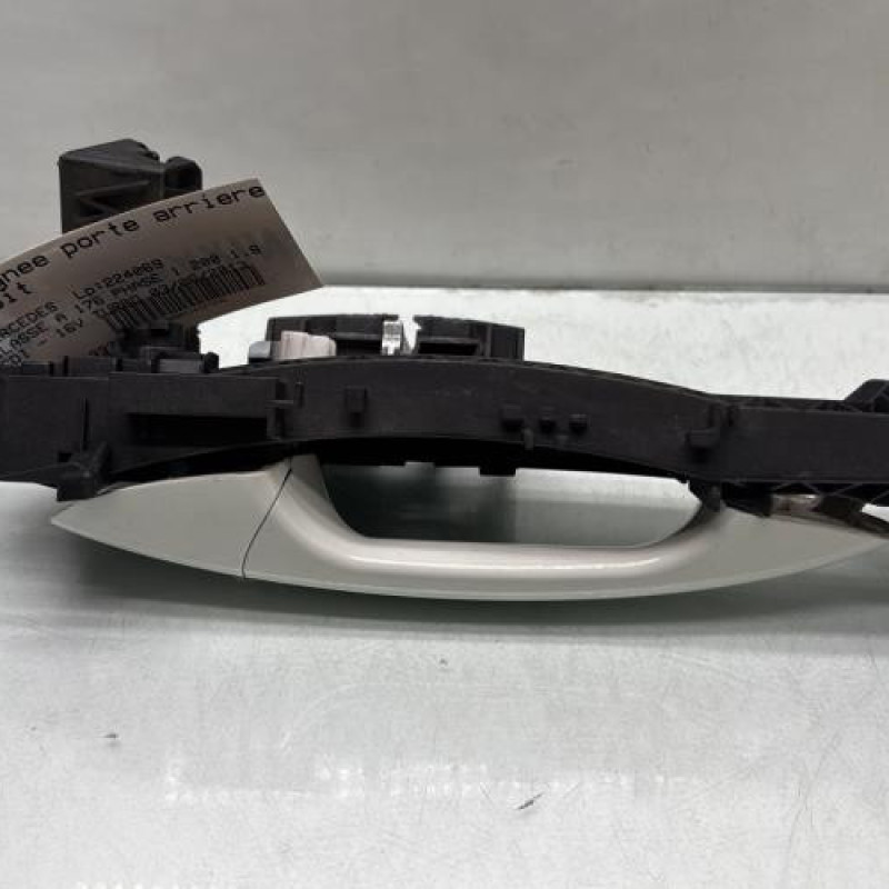 Poignee porte arriere droit MERCEDES CLASSE A 176 Photo n°3