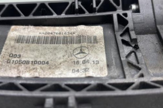 Poignee porte arriere droit MERCEDES CLASSE A 176