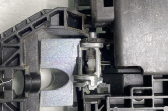 Poignee porte avant gauche MERCEDES CLASSE A 176