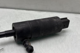 Pompe lave phares MERCEDES CLASSE A 176 Photo n°1