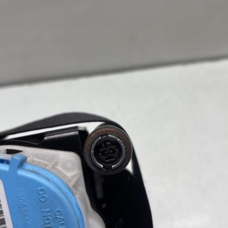 Pretensionneur de ceinture arriere droit MERCEDES CLASSE A 176 Photo n°3