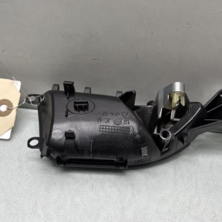 Poignee interieur arriere droit MERCEDES CLASSE A 176