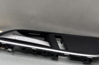 Poignee interieur avant gauche MERCEDES CLASSE A 176 Photo n°1