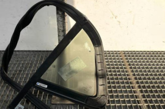 Custode arriere droit (porte) OPEL MOKKA 1