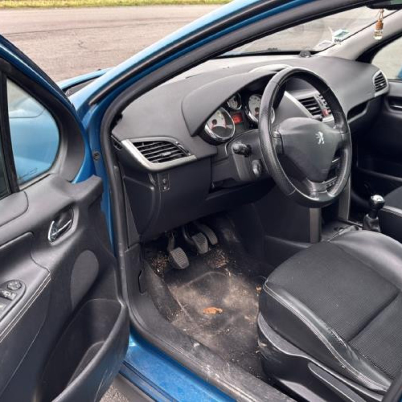 Feu arriere principal gauche (feux) PEUGEOT 207 Photo n°9