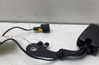 Attache ceinture arriere gauche PEUGEOT 5008 1 Photo n°1