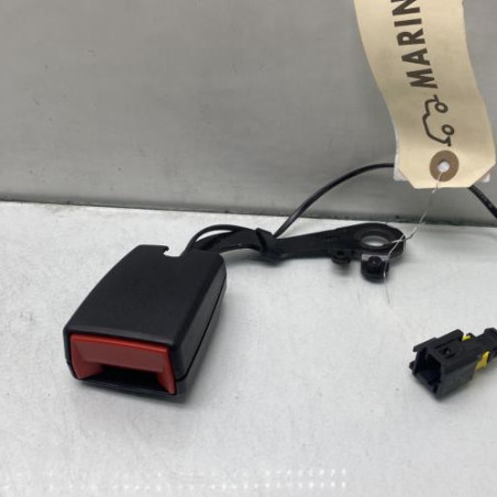 Attache ceinture arriere gauche PEUGEOT 5008 1