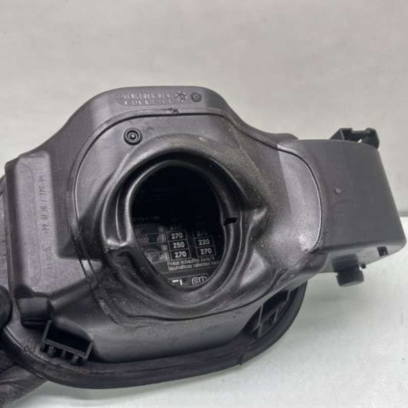 Trappe d'essence MERCEDES CLASSE A 176 Photo n°3