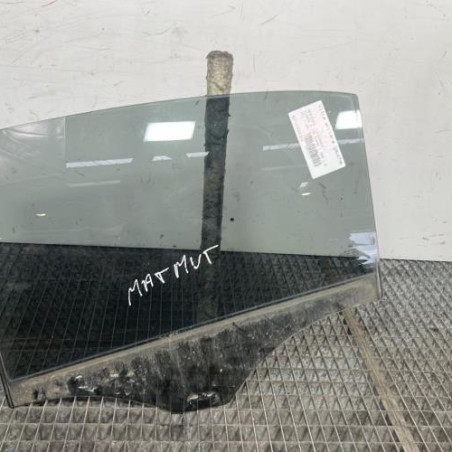 Vitre arriere gauche MERCEDES CLASSE A 176 Photo n°1