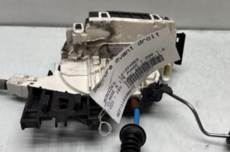 Serrure avant droit MERCEDES CLASSE A 176