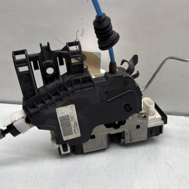 Serrure avant droit MERCEDES CLASSE A 176 Photo n°5