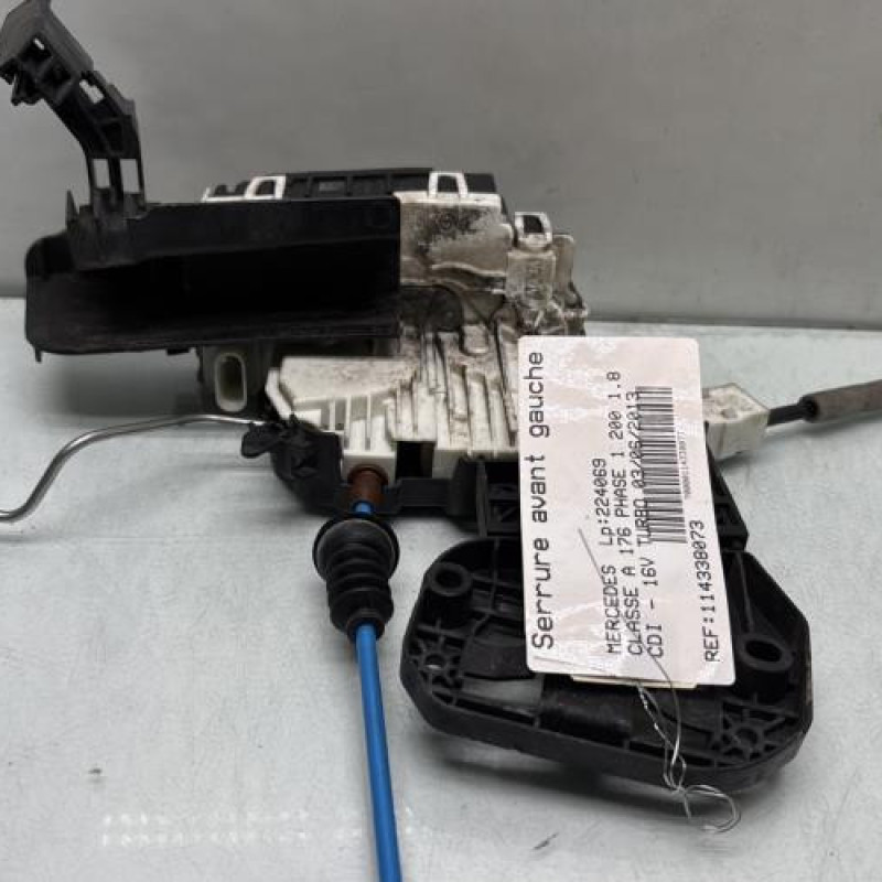 Serrure avant gauche MERCEDES CLASSE A 176 Photo n°2