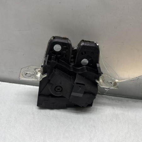 Serrure de coffre MERCEDES CLASSE A 176