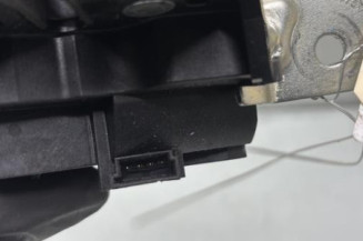 Serrure de coffre MERCEDES CLASSE A 176