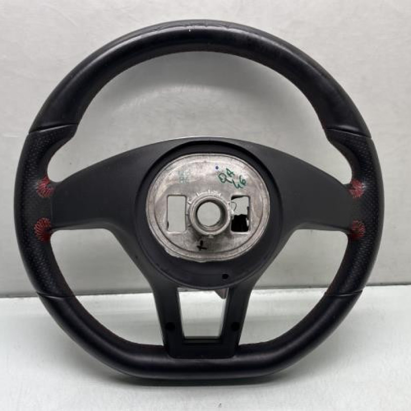 Volant MERCEDES CLASSE A 176 Photo n°3