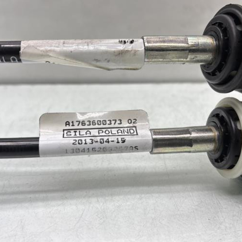 Tringlerie boite MERCEDES CLASSE A 176 Photo n°4