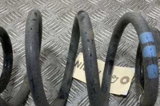 Ressort de suspension arriere droit MERCEDES CLASSE A 176