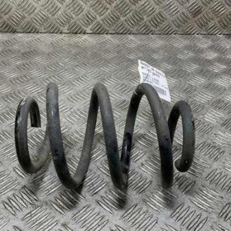 Ressort de suspension arriere gauche MERCEDES CLASSE A 176 Photo n°1