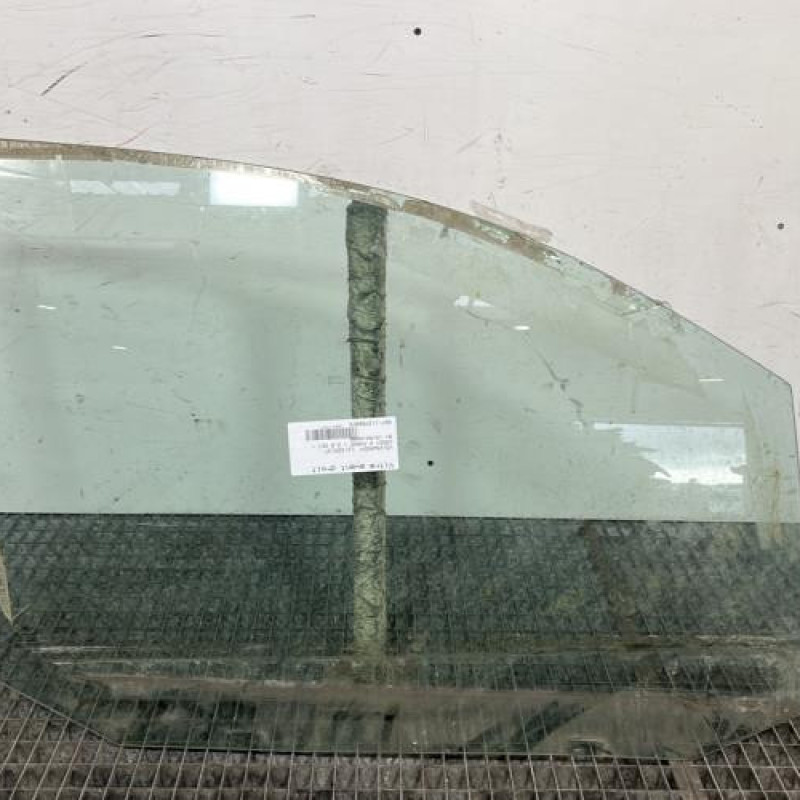 Vitre avant droit VOLKSWAGEN CADDY 3 Photo n°1