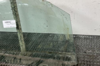 Vitre avant droit VOLKSWAGEN CADDY 3