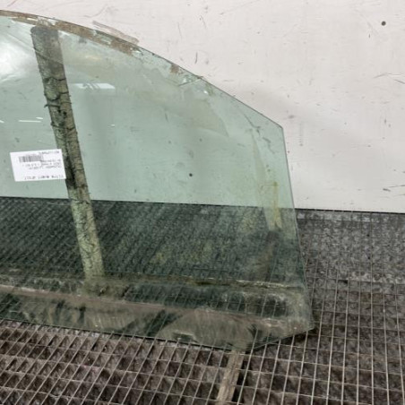 Vitre avant droit VOLKSWAGEN CADDY 3