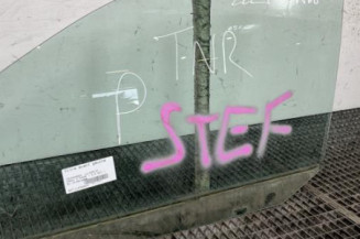 Vitre avant gauche VOLKSWAGEN CADDY 3