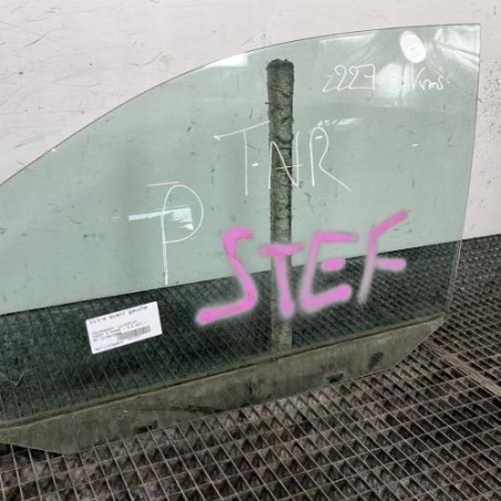 Vitre avant gauche VOLKSWAGEN CADDY 3