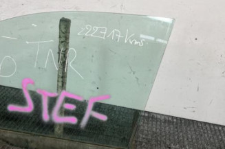 Vitre avant gauche VOLKSWAGEN CADDY 3