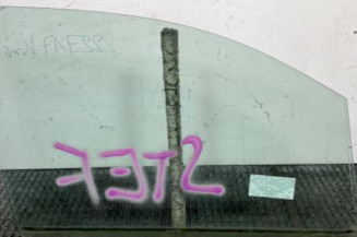 Vitre avant gauche VOLKSWAGEN CADDY 3