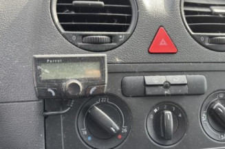 Vitre avant gauche VOLKSWAGEN CADDY 3