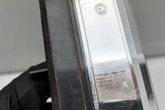 Feu arriere stop central CITROEN C4 PICASSO 2