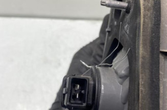 Feu arriere secondaire droit (feux) TOYOTA AVENSIS 3