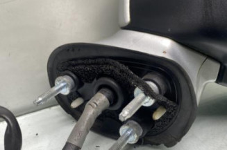 Retroviseur droit TOYOTA AVENSIS 3