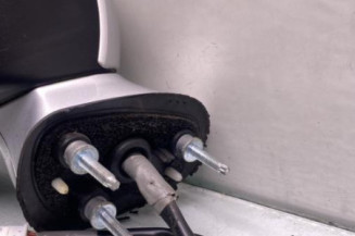 Retroviseur gauche TOYOTA AVENSIS 3