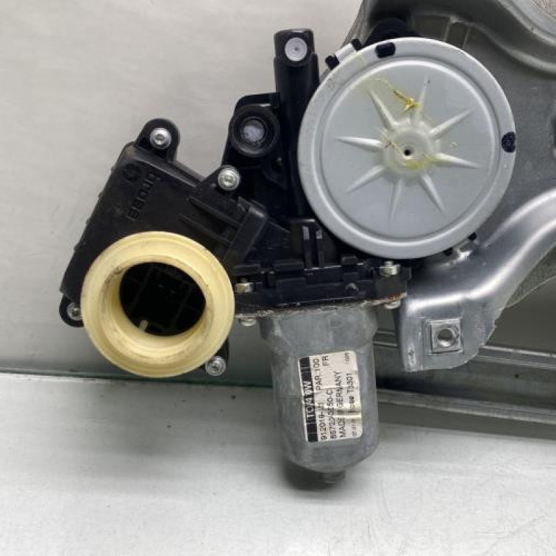 Leve vitre electrique avant gauche TOYOTA AVENSIS 3 Photo n°3