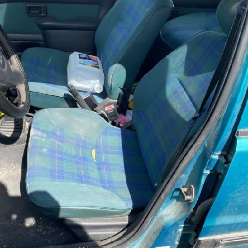 Leve vitre electrique avant droit PEUGEOT 106 Photo n°17