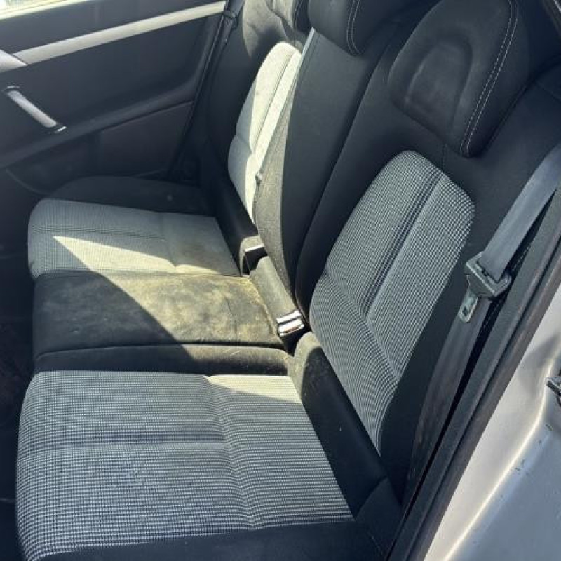 Bouchon de carburant PEUGEOT 407 Photo n°15