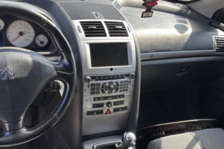 Feu arriere stop central PEUGEOT 407