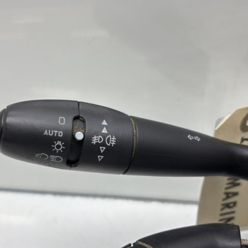 Com (Bloc Contacteur Tournant+Commodo Essuie Glace+Commodo Phare) CITROEN C3 1 Photo n°4