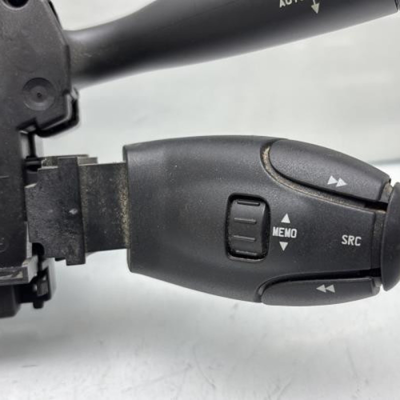 Com (Bloc Contacteur Tournant+Commodo Essuie Glace+Commodo Phare) CITROEN C3 1 Photo n°7